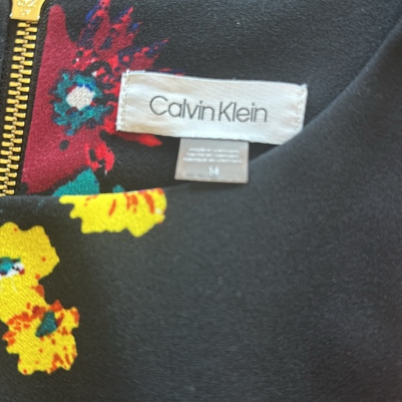 Gorgeous Calvin Klein women’s dress, sleeveless, black and multicolored flowers - Picture 3 of 5
